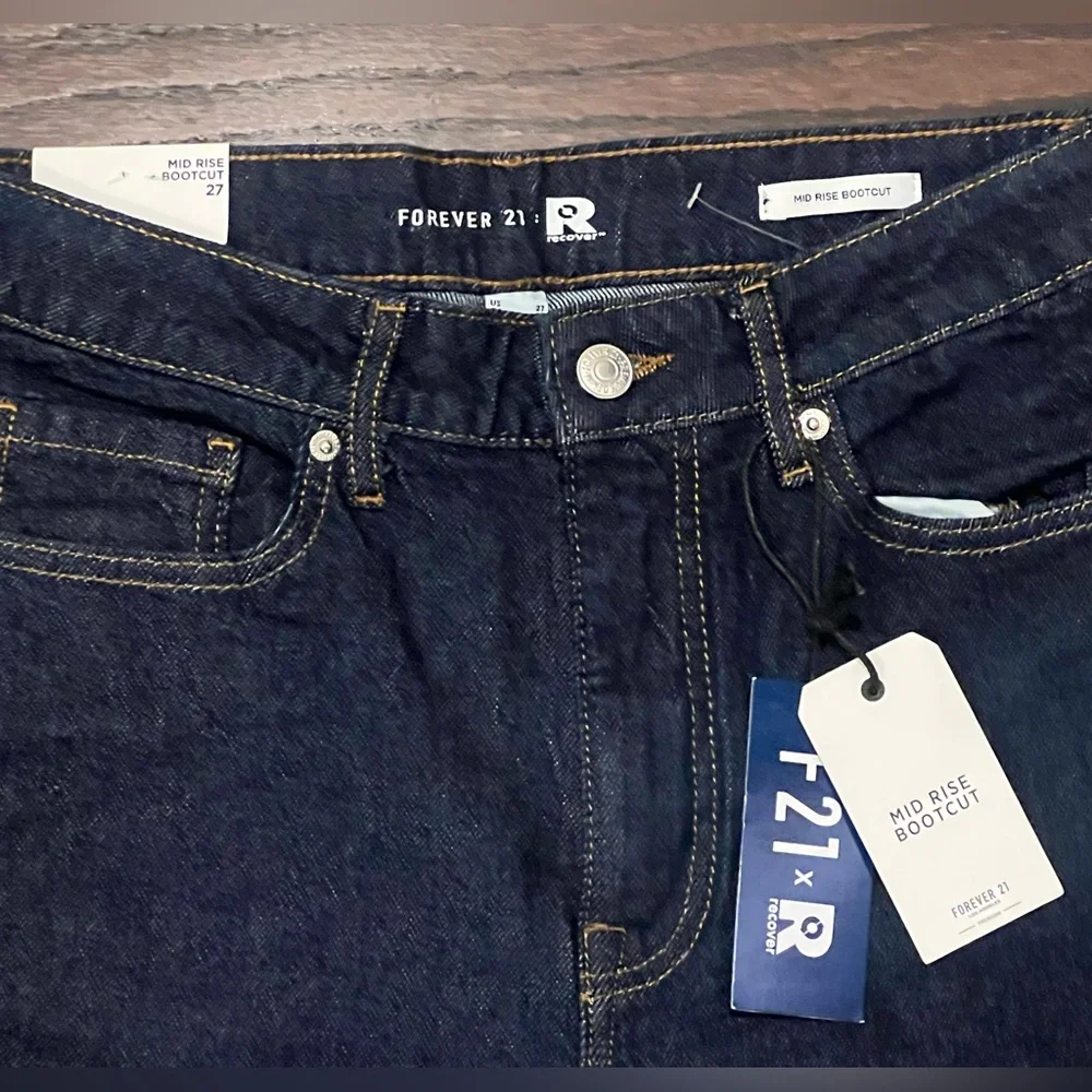 Forever 21 | Recover| Mid Rise Bootcut Jeans – Size 27 | NWT - Picture 5 of 5